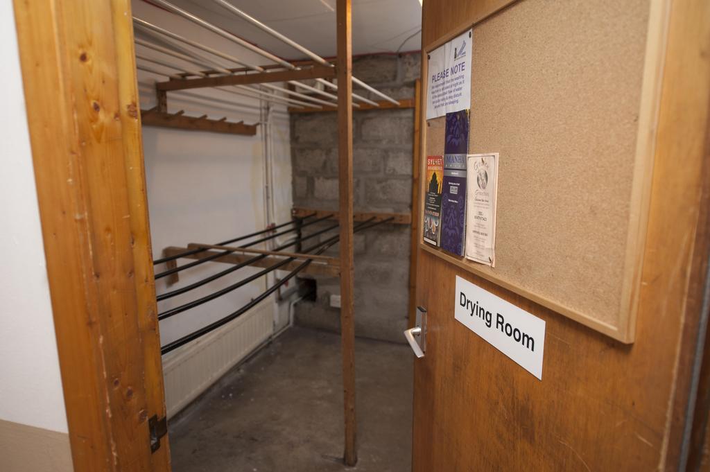 Craggan Outdoors Ardenbeg Bunkhouse Hostel Grantown-on-Spey Ruang foto